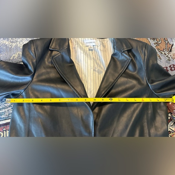 Evereve Perry St. Vegan Blazer Size Small - Picture 13 of 13